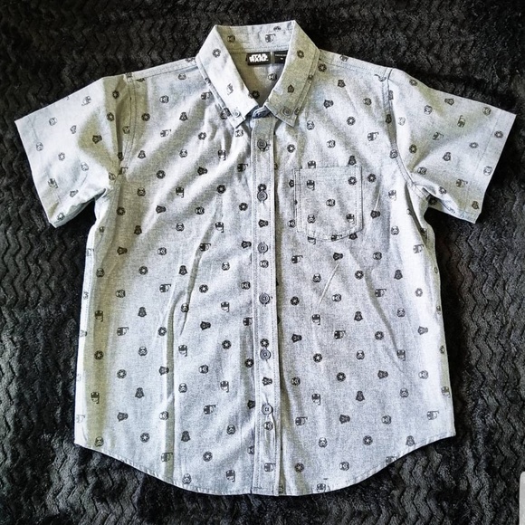 Boy's Star Wars Button Up Shirt - Picture 1 of 3